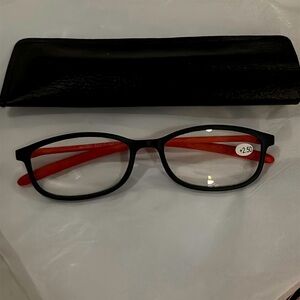 Reading Glasses +2.50